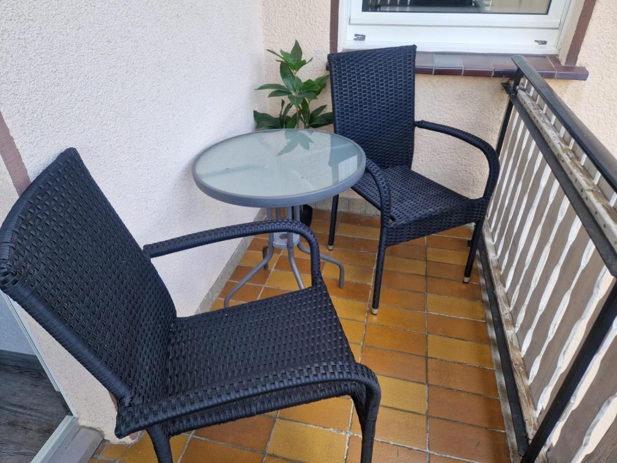 Ferienwohnung Am See Dillich - Eigener Garten - Ruhige Lage - Natur Vor Der Haustuer Borken  ภายนอก รูปภาพ