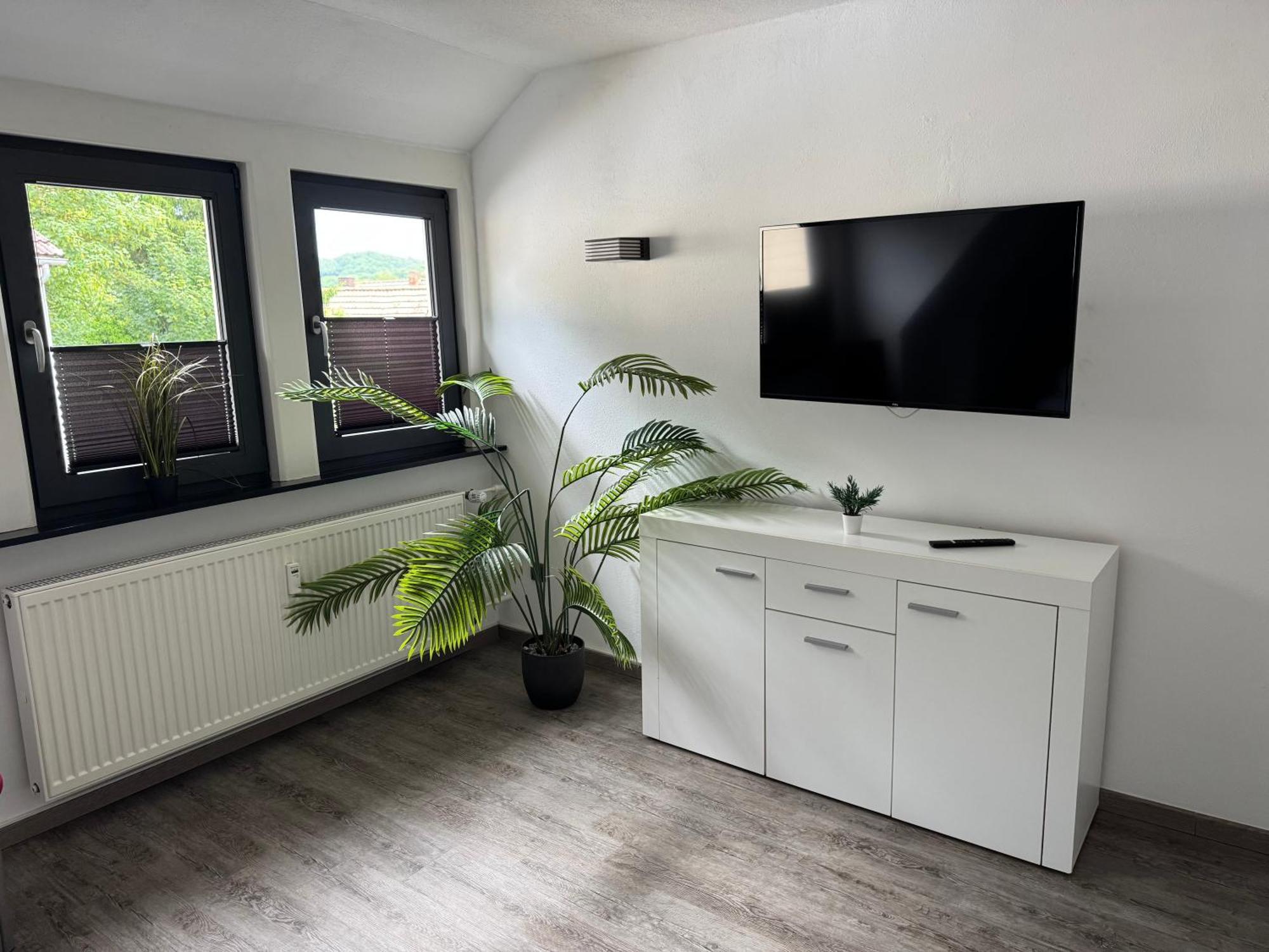 Ferienwohnung Am See Dillich - Eigener Garten - Ruhige Lage - Natur Vor Der Haustuer Borken  ภายนอก รูปภาพ